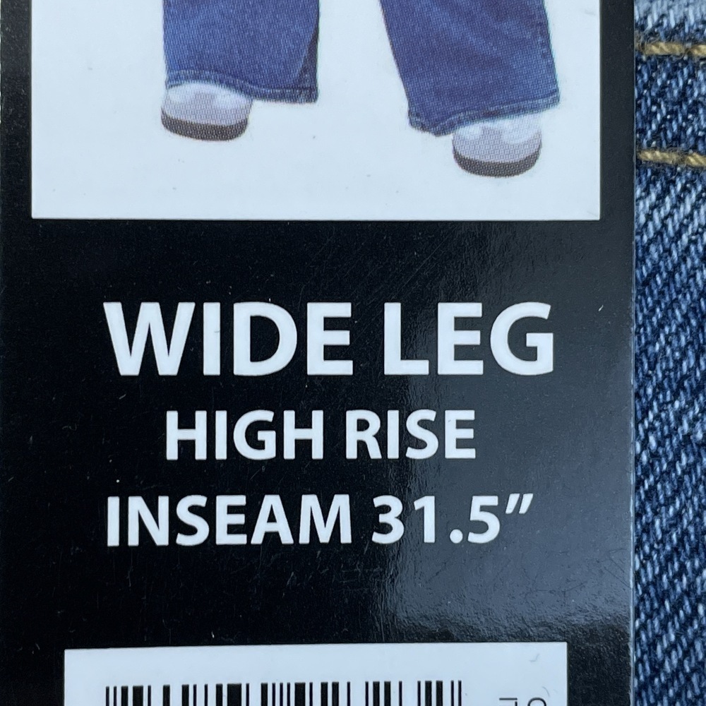 Well Worn Women's Size 10 Wide Leg Jeans Blue e0446 - Picture 3 of 5